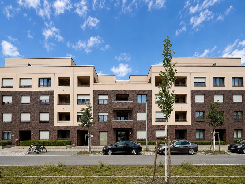 Charmante 3-Zimmerwohnung mit Einbauküche und 2 Loggien — photo 1